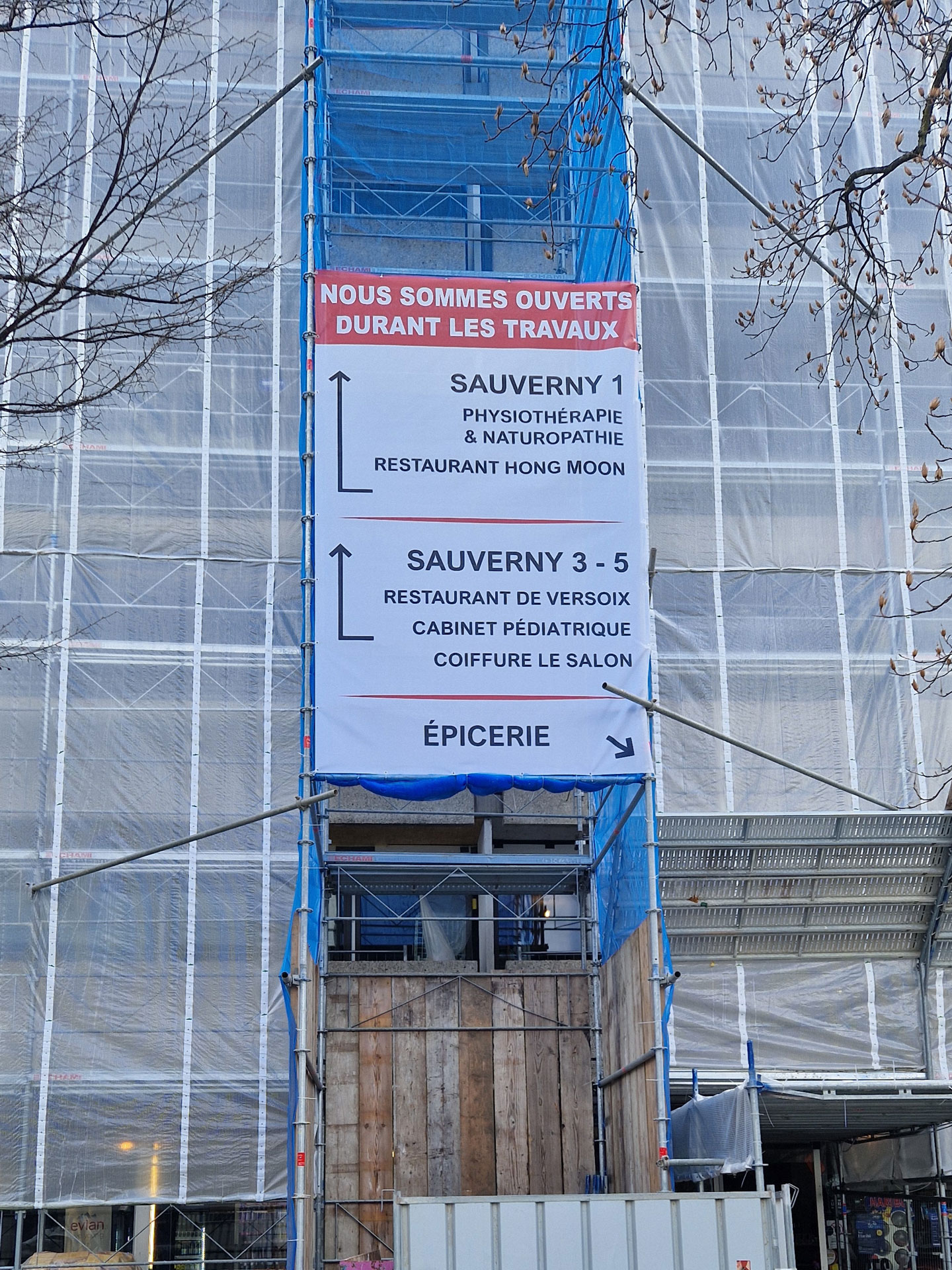 Bâche grand format sur façade