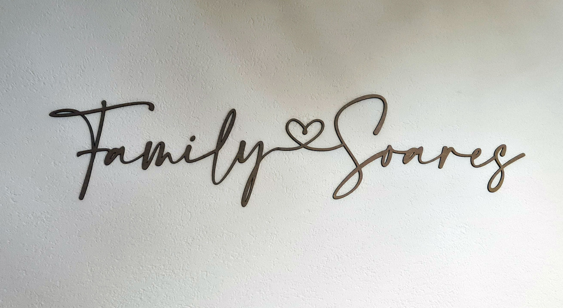 Enseigne extérieure Family Soares